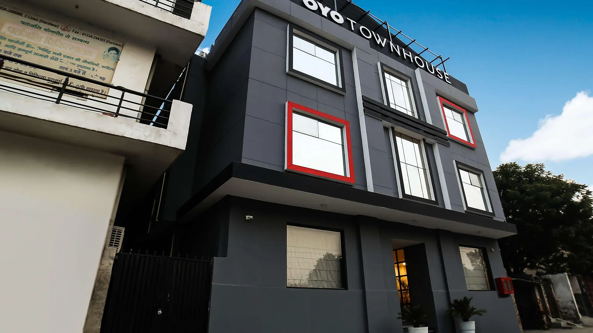 Collection O Townhouse 069 Hotel Gurgaon