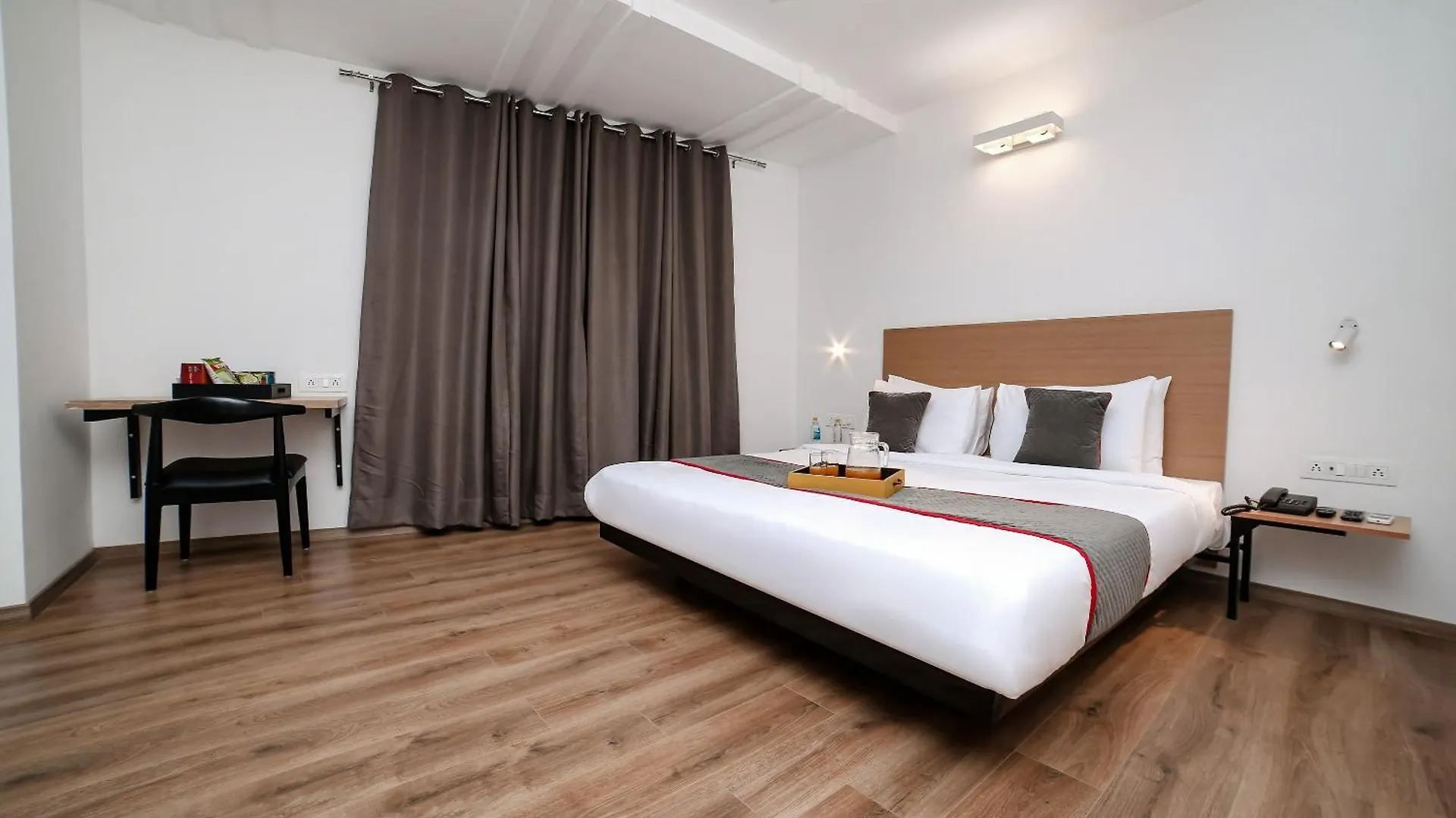Collection O Townhouse 069 Hotel Gurgaon